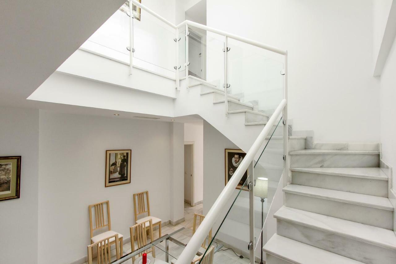 Veoapartment Pedro Miguel セビリア エクステリア 写真