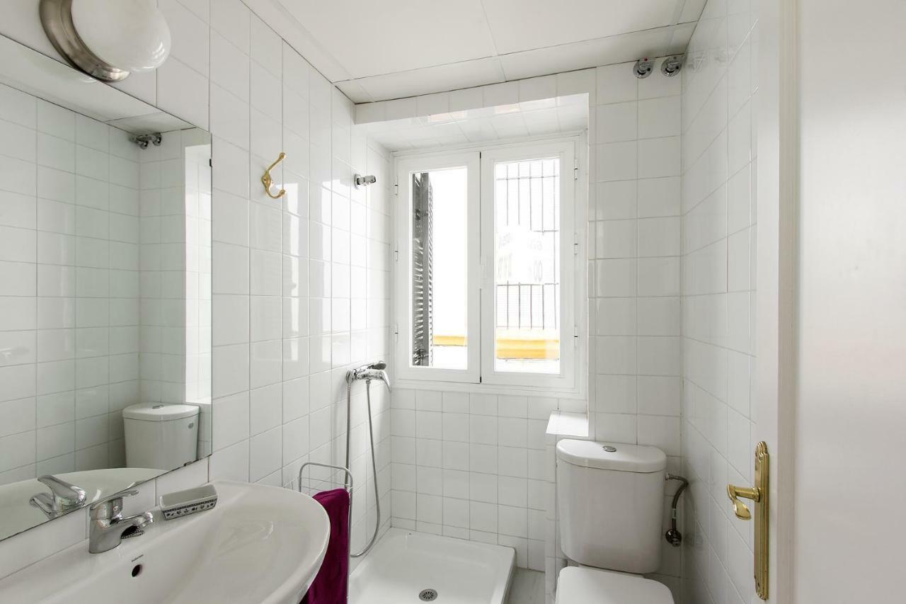 Veoapartment Pedro Miguel セビリア エクステリア 写真