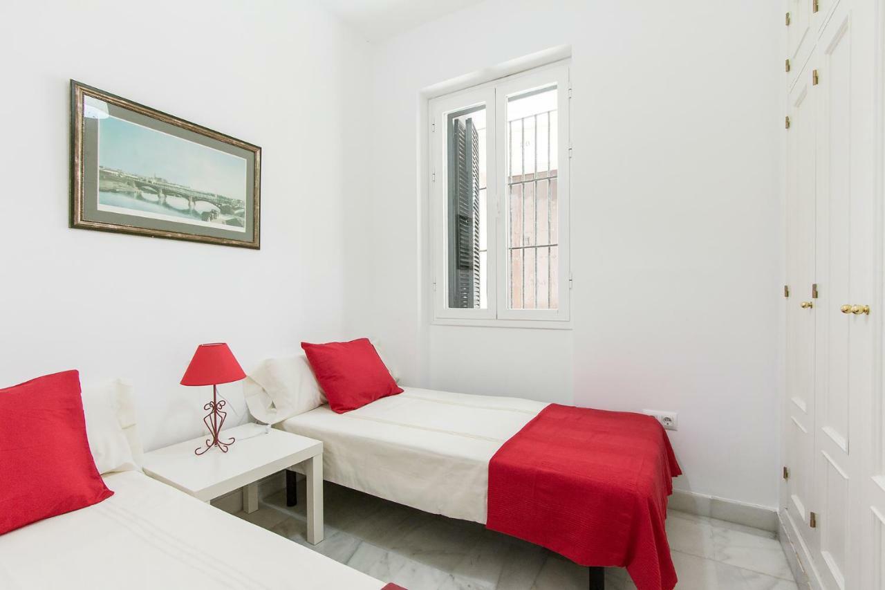 Veoapartment Pedro Miguel セビリア エクステリア 写真